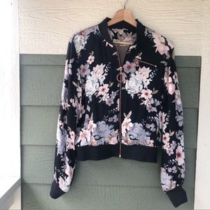 Some Days Lovin Floral Bomber Jacket in Gray Lavender Pink Size extra small